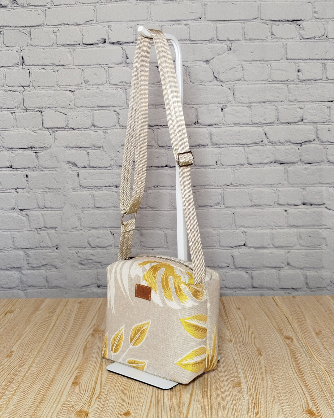 tracolla cubotto fantasia foglie gialle2 GreKri Bags